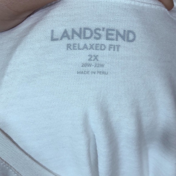 Lands’ End 2X Relaxed Fit Tip White Short Sleeves - Picture 8 of 8